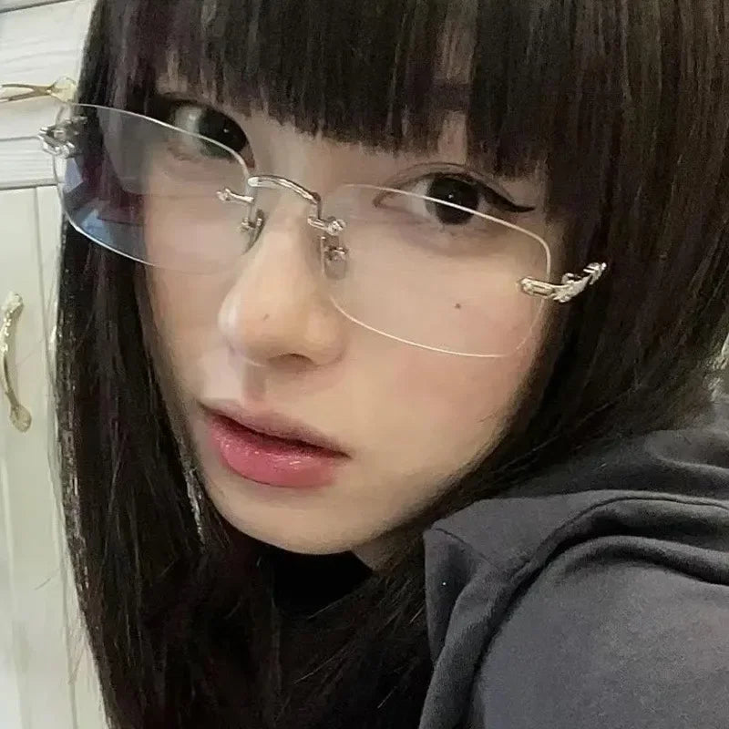 EY-0142